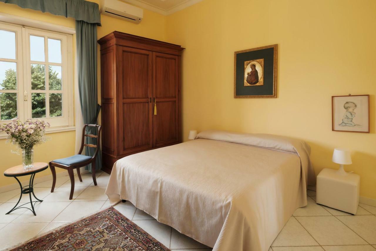 Casa Consalvo B&B Pontecagnano Bagian luar foto